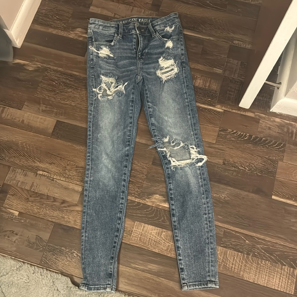 Used, Amercan Eagle Super stretch jeans.  Size 0.